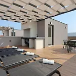 K1-penthouse With Sea View And Heated Pool *