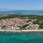 K1-penthouse With Sea View And Heated Pool