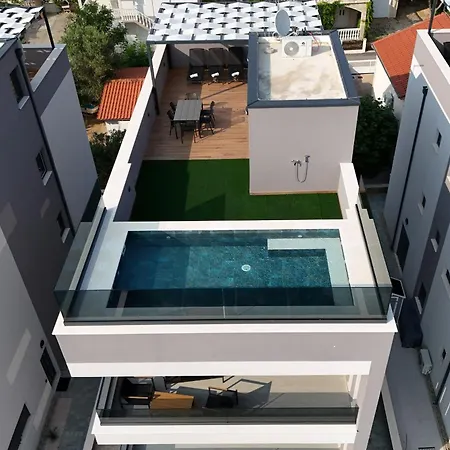 K1-penthouse With Sea View And Heated Pool Apartment Vir