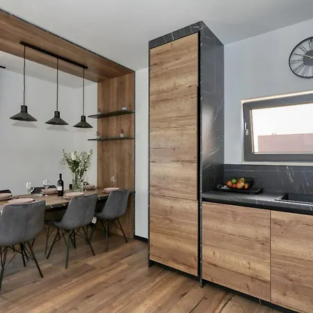 K1-penthouse With Sea View And Heated Pool Apartment *