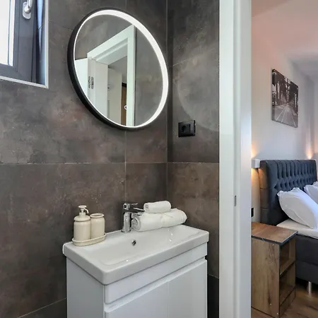 K1-penthouse With Sea View And Heated Pool *