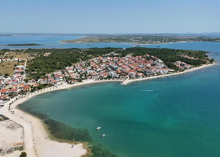 Appartement K1-penthouse With Sea View And Heated Pool Vir