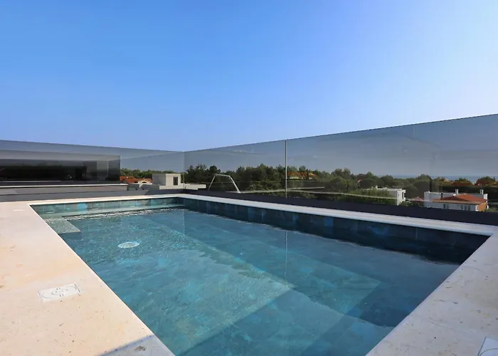 K1-penthouse With Sea View And Heated Pool Appartement Vir