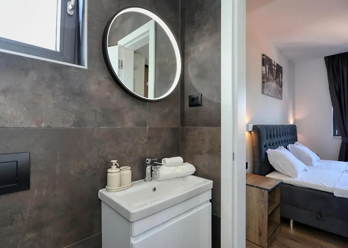 K1-penthouse With Sea View And Heated Pool *