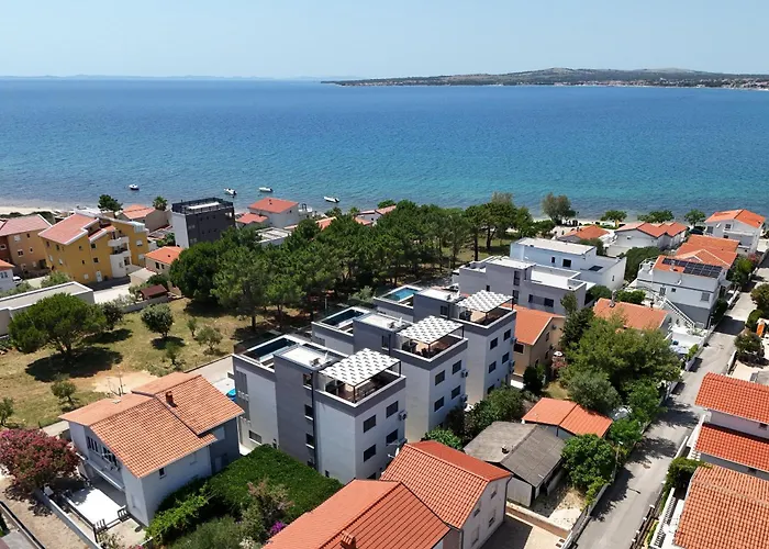 K1-penthouse With Sea View And Heated Pool Appartement