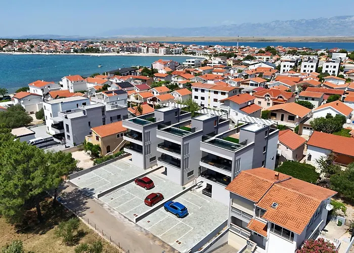 Appartement K1-penthouse With Sea View And Heated Pool Vir